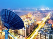 Nano antennas for data transfer